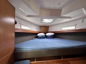 2 slaapkamers, een kluis op de kamer