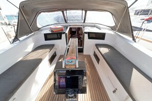 Property grounds - Sun-Kissed Sailing Adventure in the Saronic Islands (Laurium)