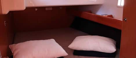 3 chambres, coffres-forts dans les chambres