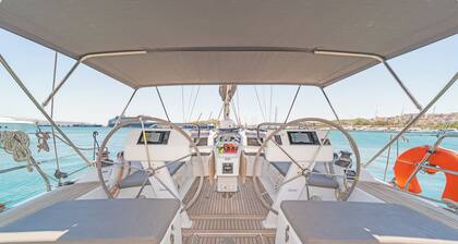 Sun-Kissed Sailing Adventure in the Saronic Islands