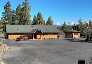 Exterior - Private Ranch Cabin Suite #3 / Fireplace + Soaker Tub / Families Book Multiple (Cle Elum)