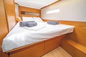 2 bedrooms - Sun-Kissed Sailing Adventure in the Dodecanese Islands (Kos)