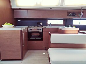 Fridge, microwave, oven, coffee/tea maker