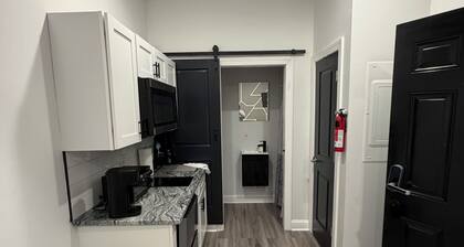 Cozy modern studio in lovely Philadelphia