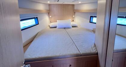 Sun-Kissed Sailing Adventure in Pylos, Peloponeso