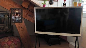 Apartment, 1 Bedroom | Room amenity