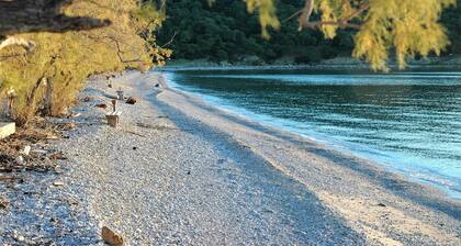 Sun-kissed Saronic Sailing: An Unforgettable Beach Experience from Salamis, Greece