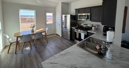 Beautiful three bedroom two bathroom in Bixby sleeps 10