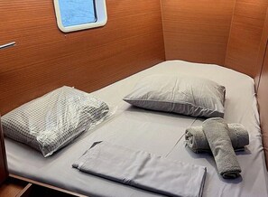 5 bedrooms, in-room safe - Sun-Kissed Sailing Adventure in the Ionian Islands, Lefkada (Lefkada)