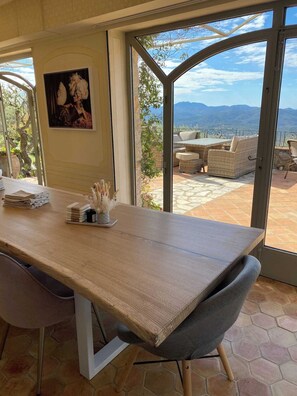 Dining - Villa with separate guesthouse with panoramic view (Montauroux)