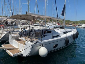 Marina - Sun-Kissed Sailing Adventure in the Saronic Islands (Laurium)