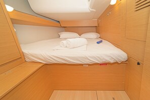 3 bedrooms, in-room safe - Sun-Kissed Sailing Adventure in the Ionian Islands, Lefkada (Lefkada)