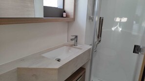 Shower - Sun-Kissed Sailing Adventure in the Saronic Islands (Laurium)