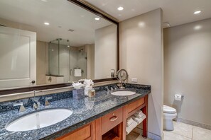Shower, designer toiletries - Honua Kai 2 Free Cars KBM Resorts 2-multi-unit Listings, 3 Bedrooms HK Ml-3827 (Kaanapali)