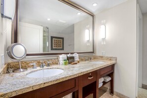 Dusche, Designer-Toilettenartikel