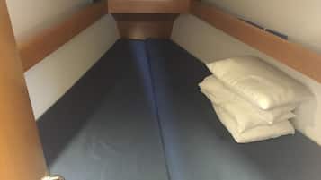 2 bedrooms, in-room safe