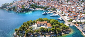 Sun-Kissed Sailing Adventure in Islas Esporadas