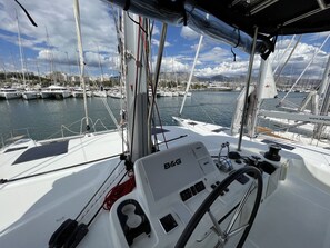 Marina - Sun-Kissed Sailing Adventure in Islas Sarónicas (Alimos)