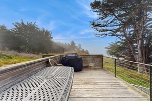 Terrace/patio - Blufftop home with private hot tub & ocean views, dogs welcome (Sea Ranch)