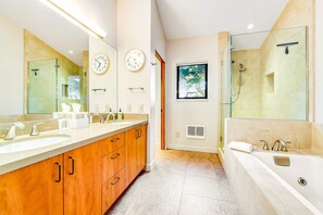 Shower, hair dryer, towels - Oceanfront home with fireplace, EV charger & ocean views (Sea Ranch)