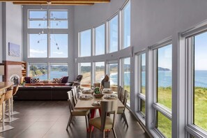Dining - Luxury oceanfront home with 270-degree views, hot tub & 2 fireplaces (Gualala)