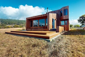 Exterior - Sonoma Coast getaway with ocean views, wood stove & private deck (Sea Ranch)