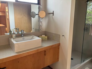 Shower, towels - Ocean view timber home with hot tub near beach (Sea Ranch)