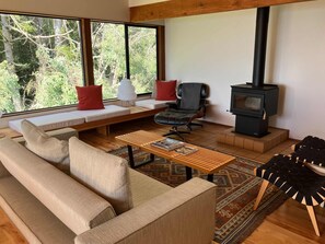 Offices - Ocean view timber home with hot tub near beach (Sea Ranch)