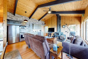 TV, fireplace, offices - Ocean & river view home with studio (Gualala)