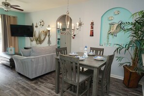 Interior - Three Bed Resort Condo Near Disney (Kissimmee)