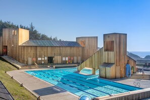 Pool - Coastal Calm at Sea Ranch (Sea Ranch)