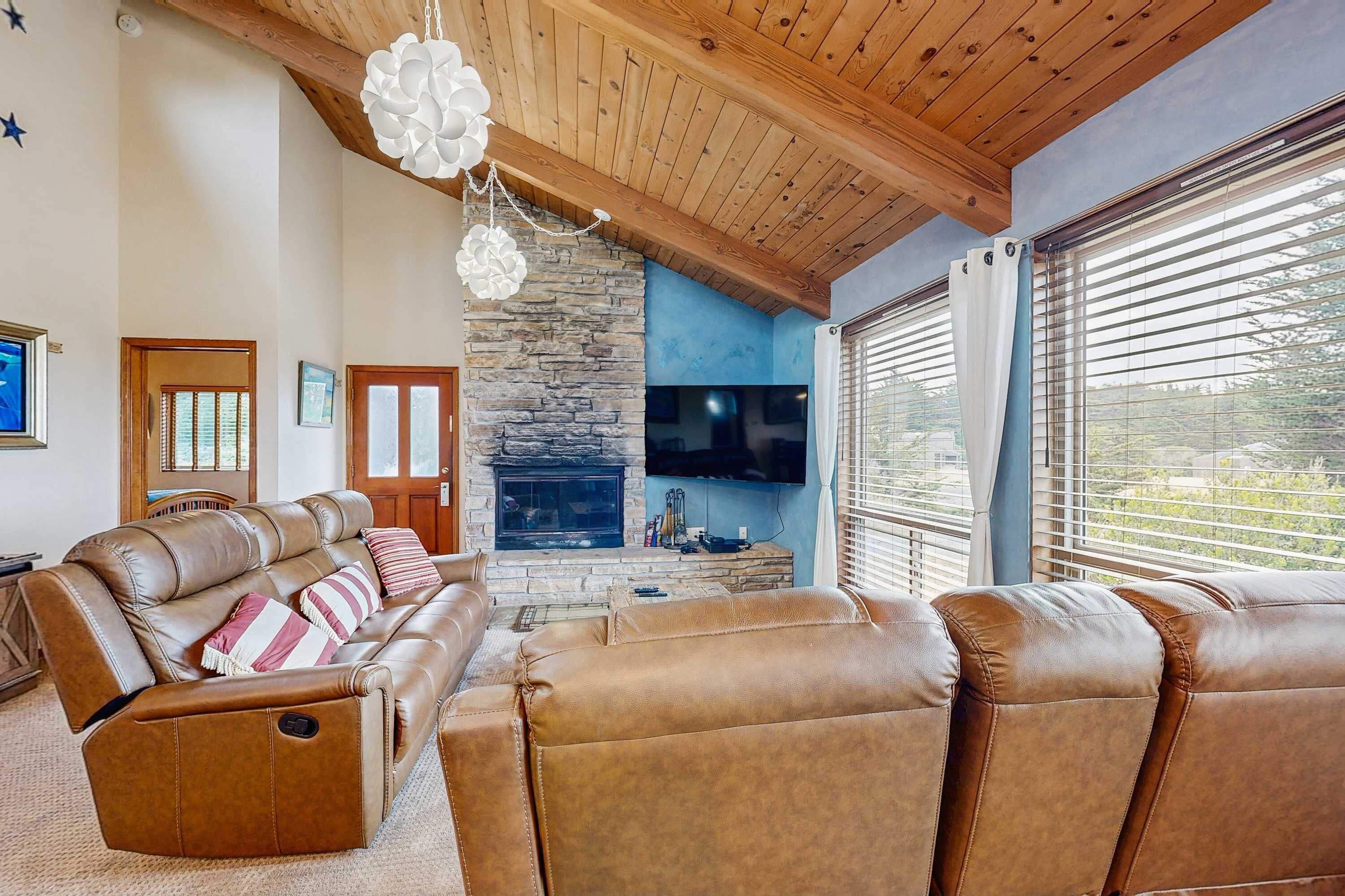 TV, fireplace, DVD player, table football