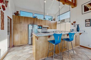 Fridge, microwave, oven, stovetop - Ocean-view Sea Ranch home with hot tub near Walk On Beach (Sea Ranch)