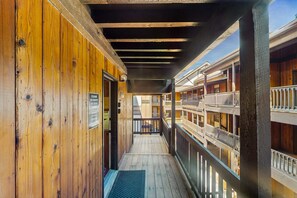 Property grounds - Snowfire 205A - Walk to Ski, Hike, Bike & Dining (Angel Fire)