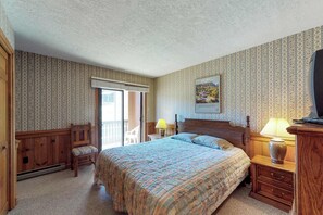 2 habitaciones, escritorio, internet y ropa de cama 