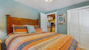 1 bedroom, WiFi, bed sheets