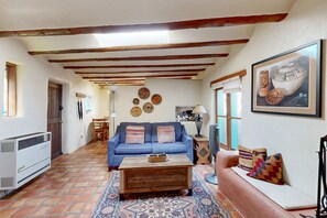 TV, fireplace, DVD player, offices
