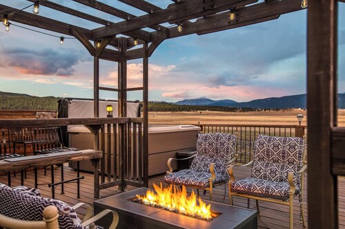 Sunrise Vista Villa | Hot Tub | Big Mountain Views