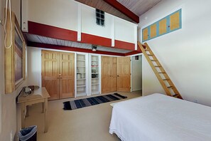 1 bedroom, WiFi, bed sheets - Sierra Del Sol 6 - Hot Tub, Walk to Lifts & Dining (Taos Ski Valley)