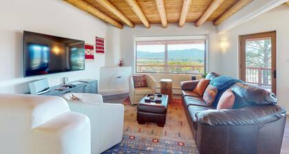 Gated mountain-view gem with tennis, labyrinth, rooftop bar, private hot tub