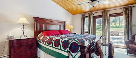 4 Schlafzimmer, Schreibtisch, WLAN, Bettwäsche