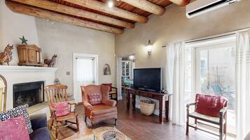 TV, fireplace, DVD player, offices