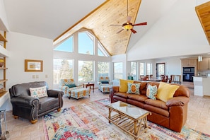 TV, fireplace - Southwest Heaven - Sweeping Views, Hot Tub & Deck (Angel Fire)