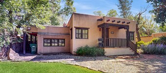 Mountain View Home | Private Yard | Near Plaza!