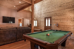 Spielezimmer