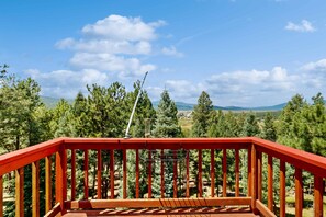 Property grounds - El Camino Real Retreat - Views, Hot Tub & Pets Ok (Angel Fire)
