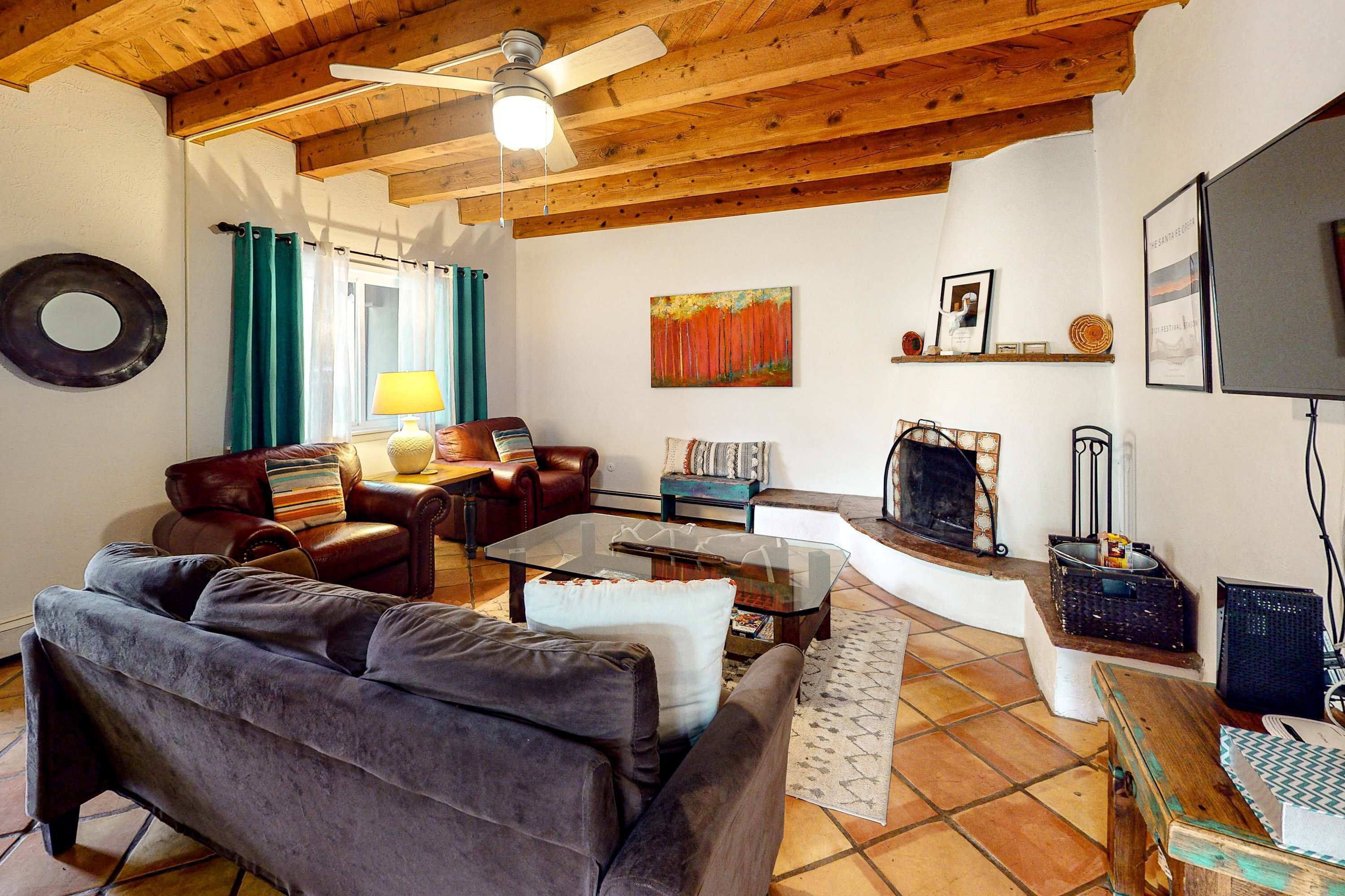 TV, fireplace, offices