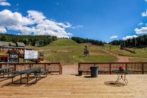 Outdoor dining - Snowfire 308A - Views & Walk or Shuttle to Lifts (Angel Fire)