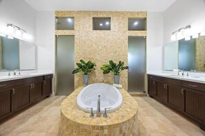 Bathroom - New Luxe Super Villa by The Glam Homes (Plantation)