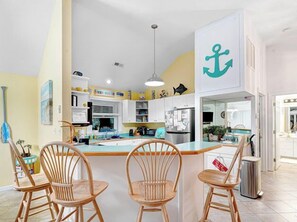 Microwave, stovetop - Spacious ocean front house with spectacular views in Nags Head with Elevator (Nags Head)